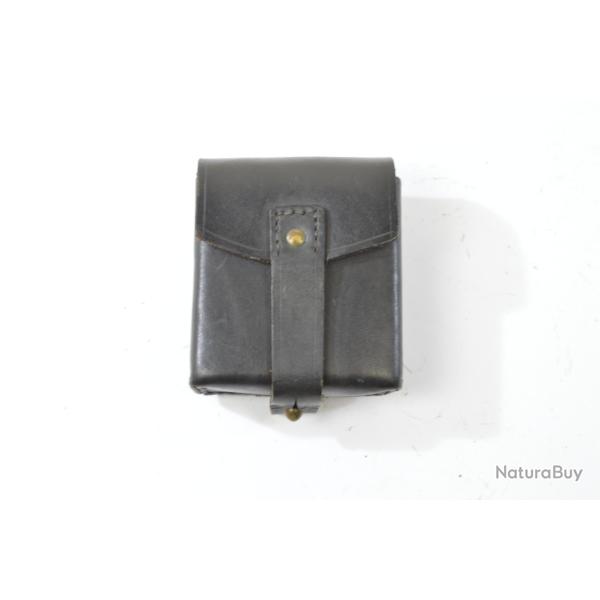 Pouch cartouchi�re � munitions sur clips Italienne Carcano et d�riv�s post WW2. Italie fusil (D)
