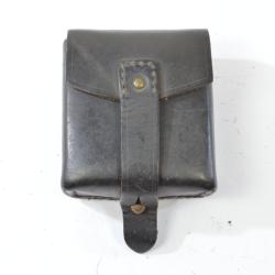 Pouch cartouchi&egrave;re &agrave; munitions sur clips Italienne Carcano et d&eacute;riv&eacute;s post WW2. Italie fusil (H)