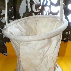 SEAU A EAU OU VACHE A EAU ,FABRICATION FRANCAISE  ,SANS TAMPON LISIBLE  ETAT NEUF  VOIR PHOTOS . POU