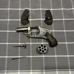 Revolver Bulldog Hammerless