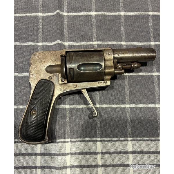 Revolver bulldog velodog hamerless bossu