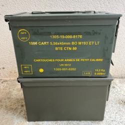 Lot de deux caisses &agrave; munitions vides vertes
