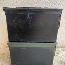 Lot de deux caisses &agrave; munitions vides green