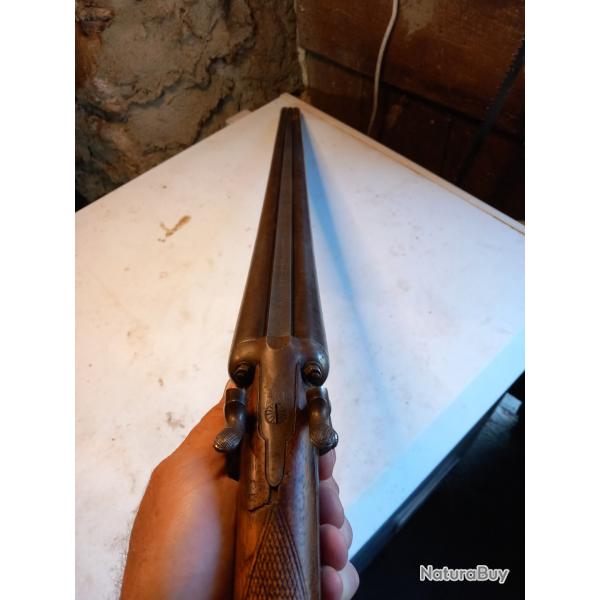 Beau Fusils HUSQVARNA mod�le 1877, Cal 16 � chiens cat�gorie d..