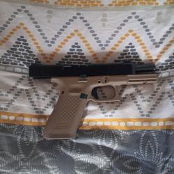 Glock 17 gen5 arm&eacute;e