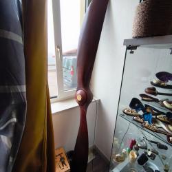 Magnifique h&eacute;lice d'avion Premi&egrave;re guerre mondiale 220cm super &eacute;tat attribu&eacute;