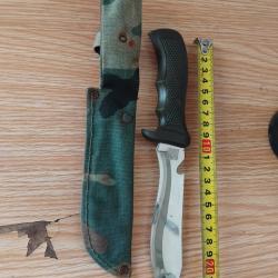 Petit Couteau militaire