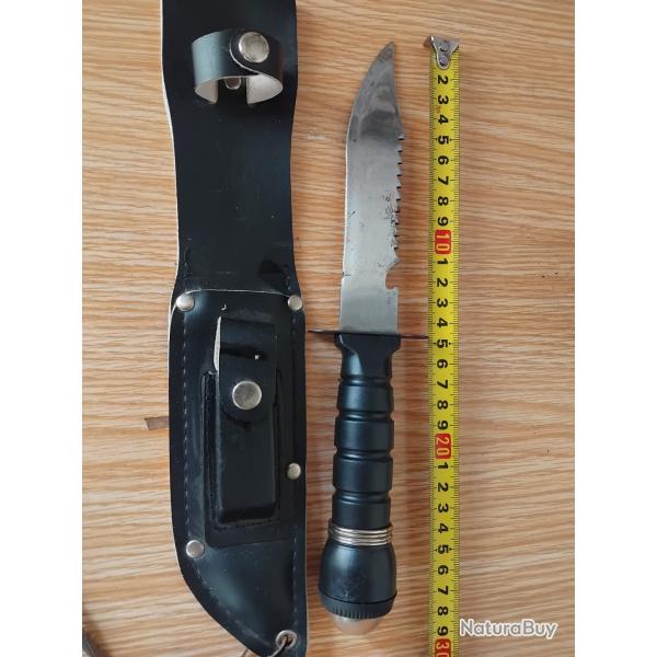 Couteau de survie