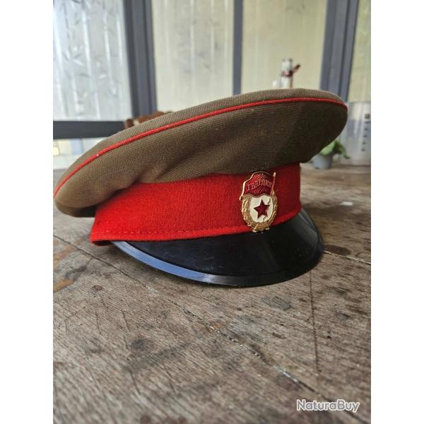 Casquette officier sovi�tique guerre froide
