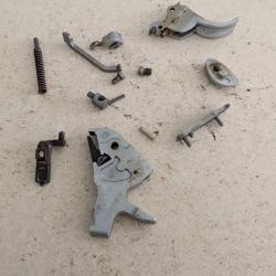 Pi&egrave;ces d&eacute;tach&eacute;es pour revolver TAURUS Raging bull