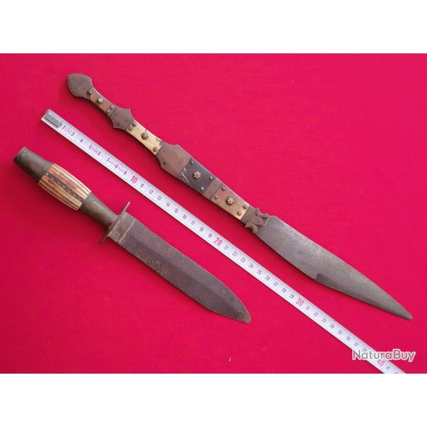 LOT DE 2 COUTEAUX ANCIENS NAVAJA GRAND FORMAT