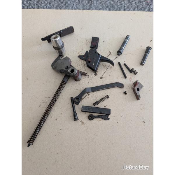 Pi�ces d�tach�es pour STG 57 lot4