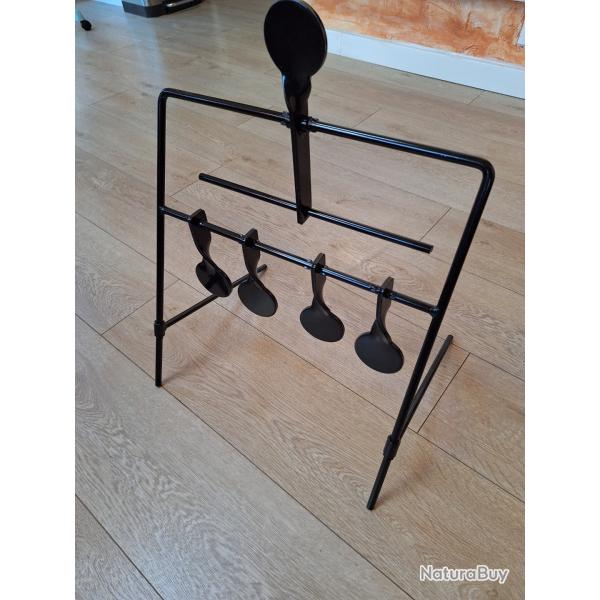 Cibles m�talliques oscillantes