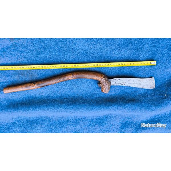 Sabre Pkeak d�but XXe, arme utilis�e par l'empire khmer depuis la p�riode d'Angkor.