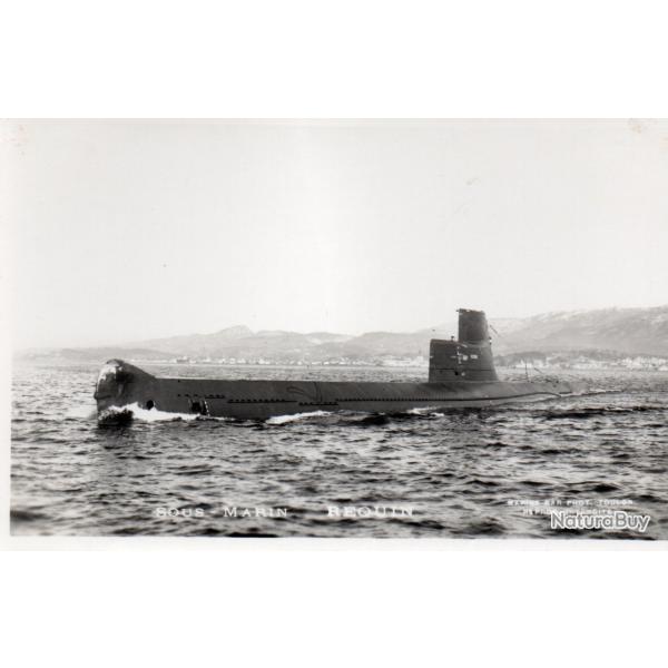 Carte postale SOUS-MARIN REQUIN  -N�7934