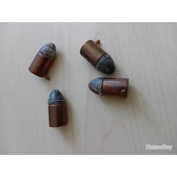 4 cartouches � broche calibre 9mm
