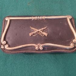 Cartouchi&eacute;re en cuir pour officier de Infanterie Portuguais  , uniforme de parade, ann&eacute;es 40