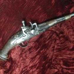 Ancien pistolet d'afrique du Nord- platine silex &agrave; Chenapan- fin 19&egrave;me-