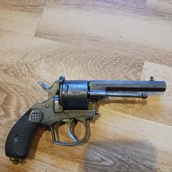 Revolver belge poudre noire