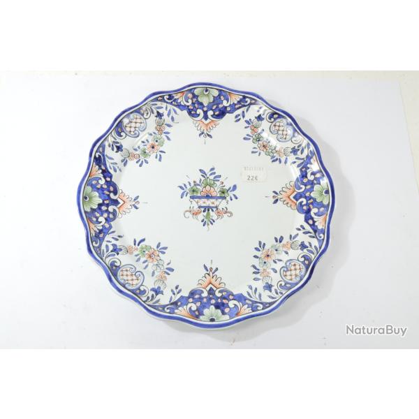 Assiette d�cor Rouent faiencerie Moreau Bourg Joly, Malicorne