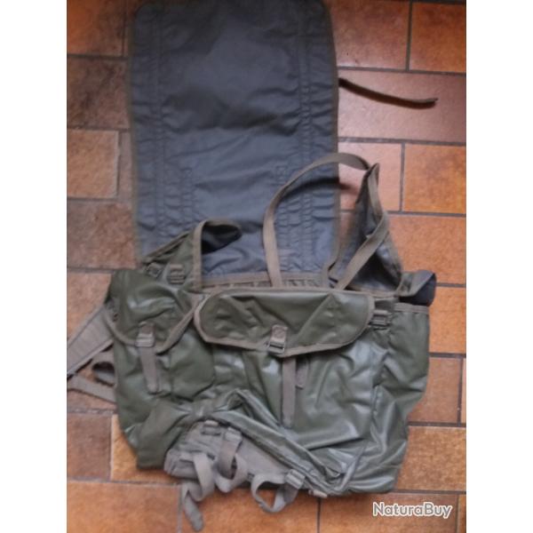 Sac a dos militaire multipoches rando bivouac foret chasse peche