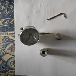 Outil pour contr&ocirc;ler l &eacute;paisseur du bourrelet des cartouches 22 lr