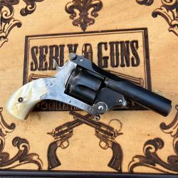 &Agrave; SAISIR !! Sans r&eacute;serve ! Tr&egrave;s beau revolver &agrave; brisure calibre .320 � plaquettes nacre.