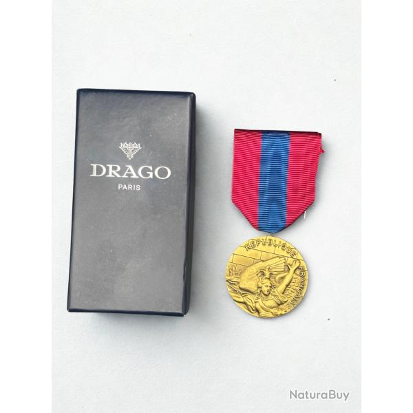 (14.018) M�daille de la D�fense Nationale - Bronze - Drago