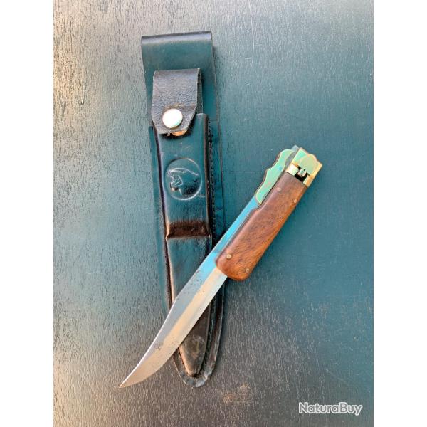 ANCIEN ET ROBUSTE COUTEAU A LONGUE LAME LEOPARD ET SON FOURREAU