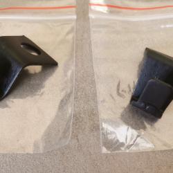 Pour citro&euml;n 2cv et d&eacute;riv&eacute;s Lot de 2 pattes de fixation pour joue d aile avant