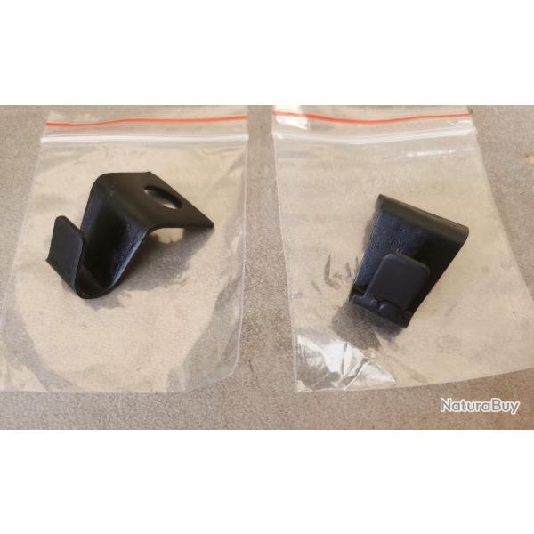 Pour citro�n 2cv et d�riv�s Lot de 2 pattes de fixation pour joue d aile avant