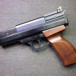 BSA MAGNUM 240 - L&eacute;gendaire et rare en 4.5 mm - Puissant et impressionnant.