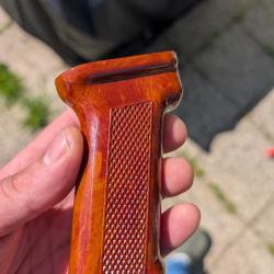 Vend poign&eacute;e pistolet bak&eacute;lite pour AK et akm belle patine #5