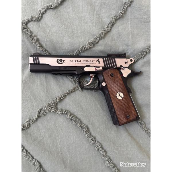 Colt sp�cial combat