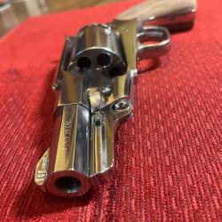 R&eacute;volver Remington 1858 inox snubnose custom style urbain