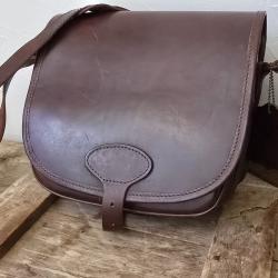 SAC A CARTOUCHE CUIR NEUF JAMAIS SERVI