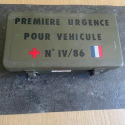 Bo&icirc;te militaire 1 urgence acier 1986