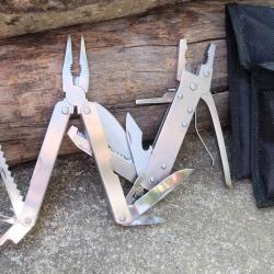 Lot de 2 Pinces Outils Multifonctions Multi-Tool 9 Fonctions Couteau Tenaille tournevis Etui Nylon
