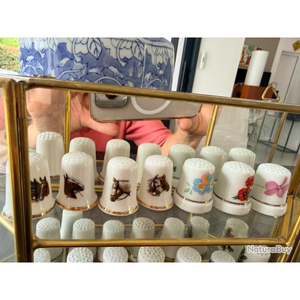 Lot de D�s � coudre en porcelaine