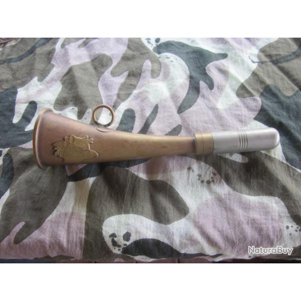 TROMPE DE CHASSE NON CONNAISSEUR / SONNE FORT
