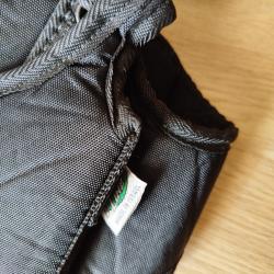 Holster d &eacute;paule. Visiblement pour petite arme.