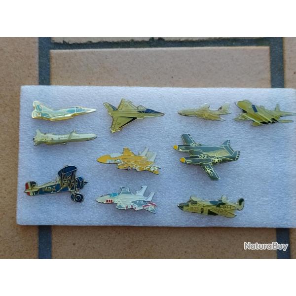 PINS LOT DE 10 AVIONS  DE COMBAT MIRAGE DASSAULT  F15 B29 BIPLAN US AIR FORCE