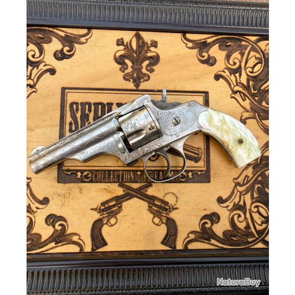 Rare MERWIN & HULBERT Small Frame cal. .32 S&W - grav�, nickel�, plaquettes nacre - coffret