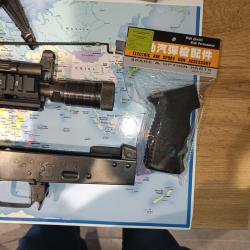 Corps r&eacute;plique fsb13 bo+ mags ak