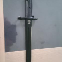 baionnette militaire , ecxellent &eacute;tat