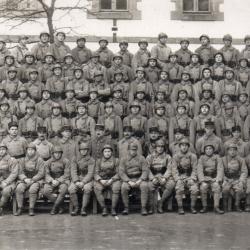 Carte postale de groupe de soldats -N&deg;8022