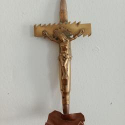 B&eacute;nitier/ crucifix art de tranch&eacute; / trench art/ art de poilu