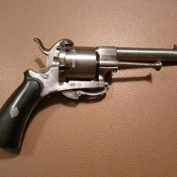 Revolver type lefaucheux calibre 9mm a broche