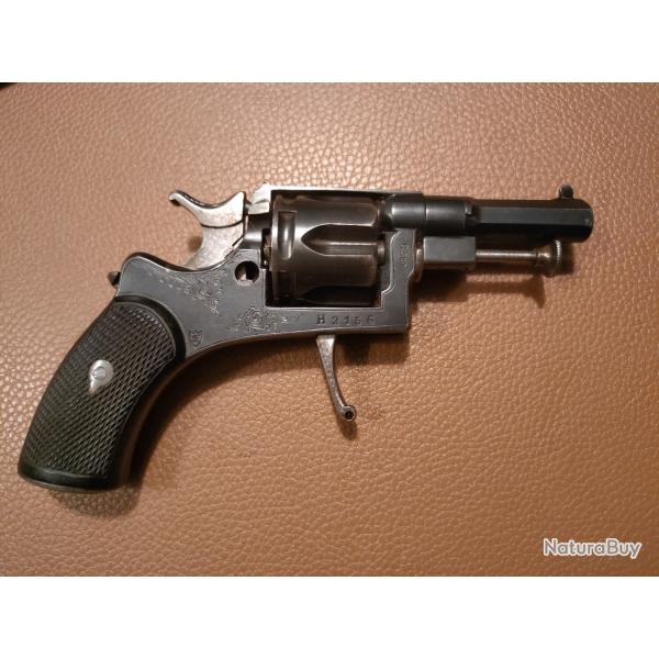Revolver Lamure et Gidrol calibre 320 ( r�duction du mod�le 1887-1890 )