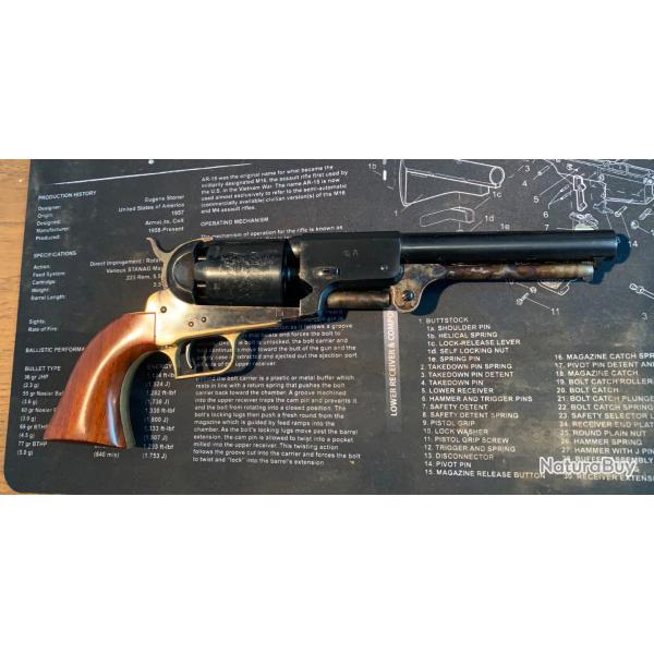 Uberti dragoon 2�me mod�le 44pn �tat quasi neuf